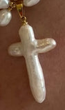 Fashion Custom Vintage Baroque Pearl Beaded Cross Pendant