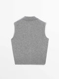 leeveless knit vest top