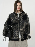 Design Contrast Color Knit Sweater For Women